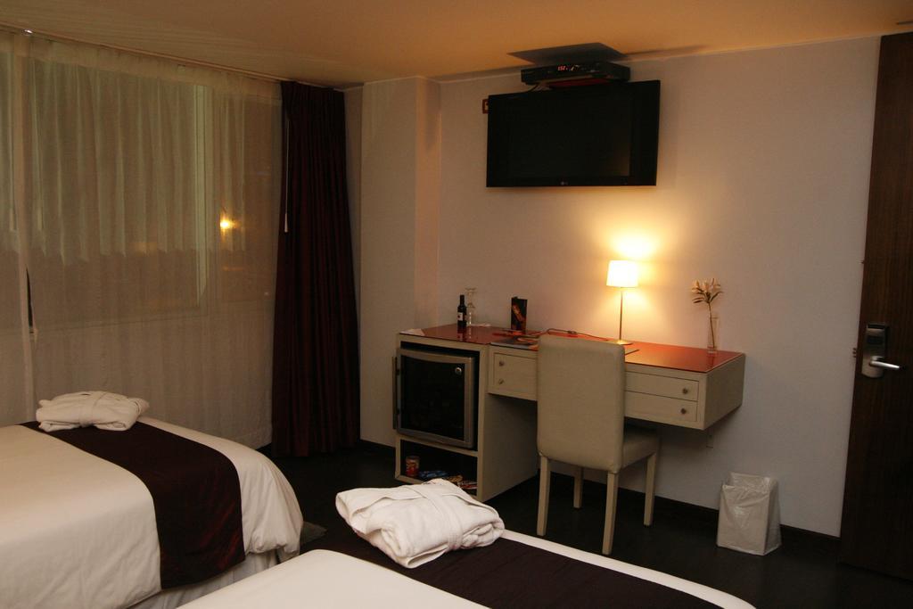 Nu House Boutique Hotel Quito Kültér fotó